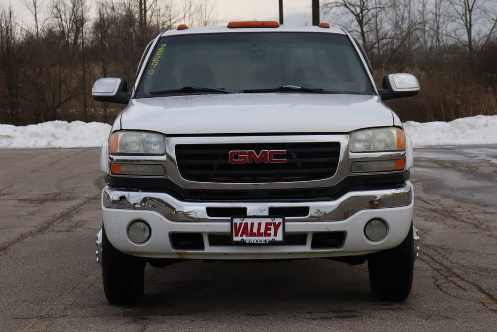 Used 2003 GMC Sierra 3500 SLE image 3