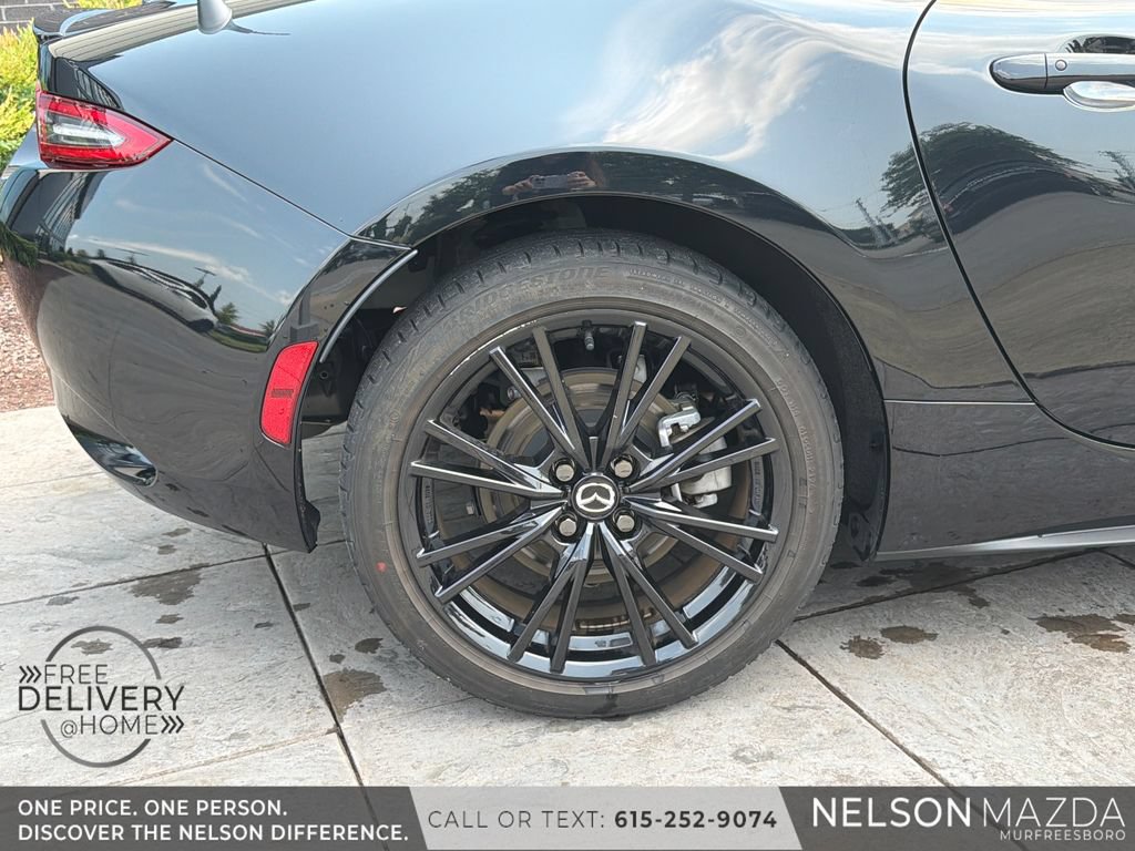 Used 2024 MAZDA MX-5 Miata Club RWD image 12