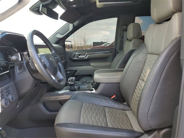 Used 2024 Chevrolet Silverado 1500 ZR2 w/ LPO, Dark Essentials Package image 20