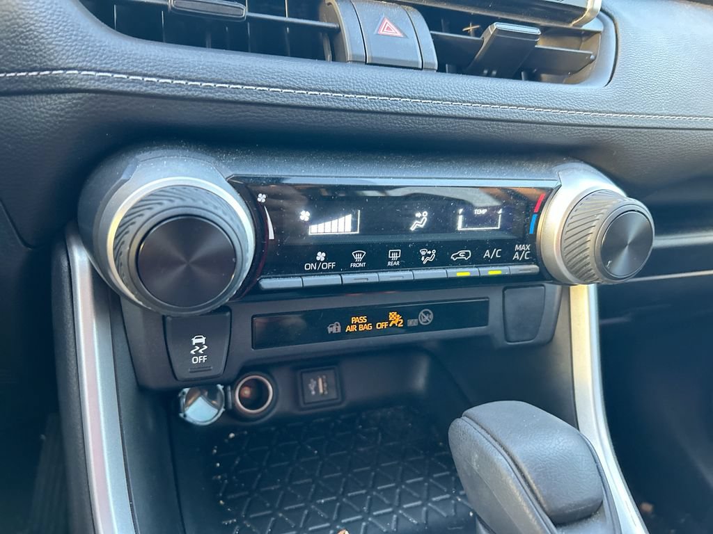 Certified 2023 Toyota RAV4 LE FWD image 24