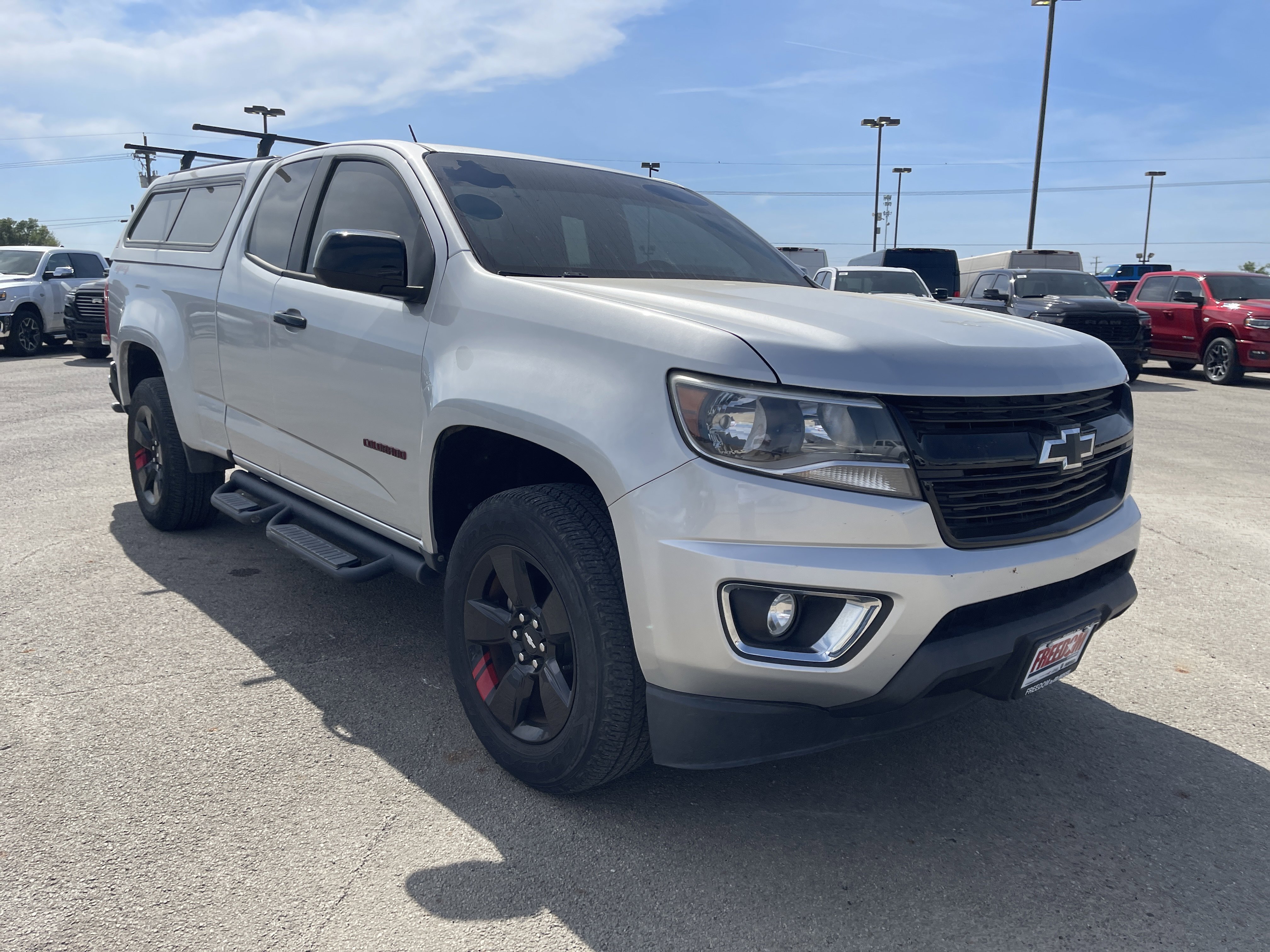 Used 2018 Chevrolet Colorado LT w/ Redline Special Edition image 2