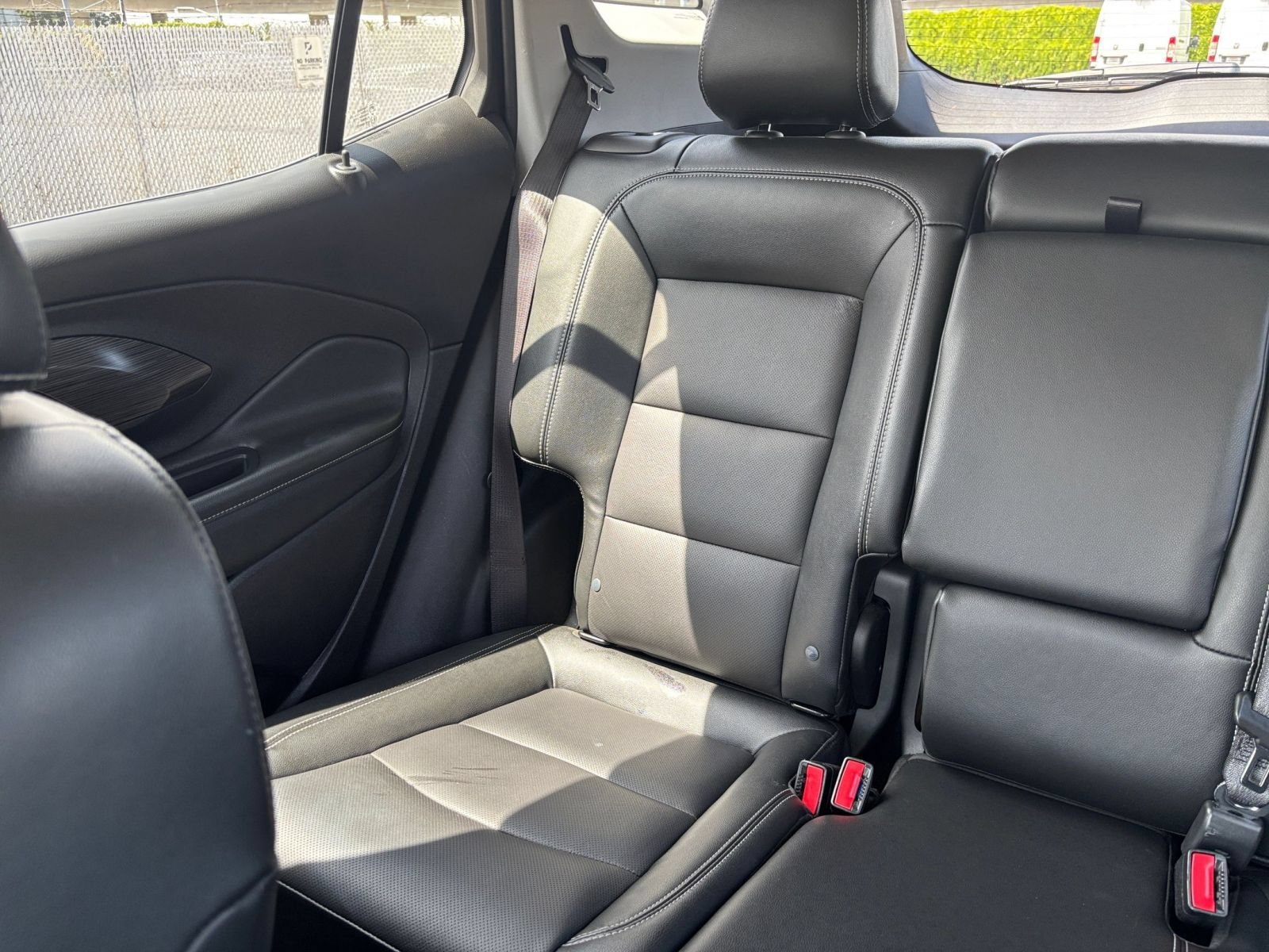 Used 2024 GMC Terrain SLT AWD/4WD image 41
