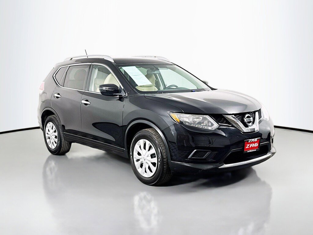 Used 2016 Nissan Rogue S w/ Appearance Package image 7