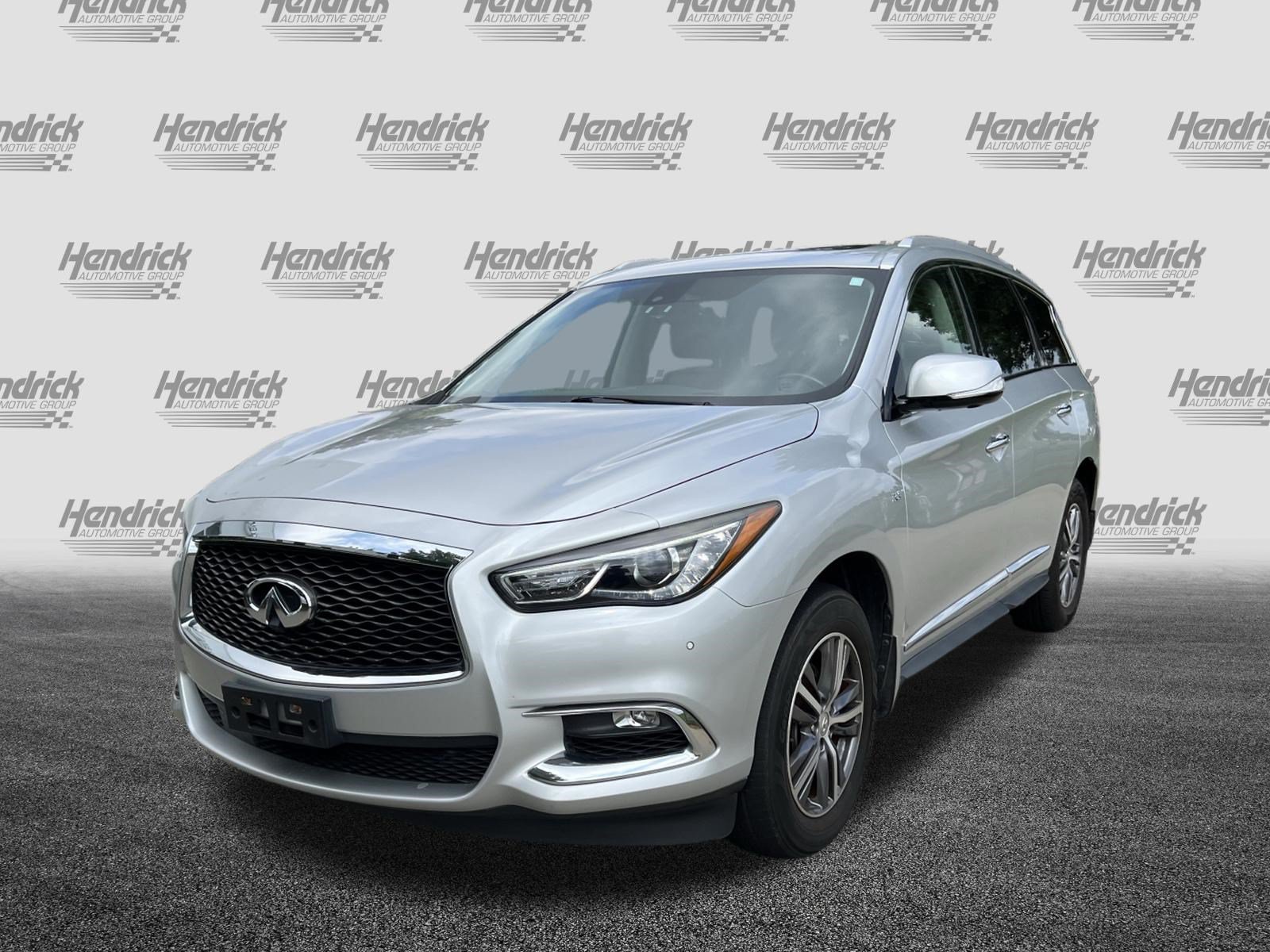 Used 2017 INFINITI QX60 Luxe w/ Premium Plus Package AWD/4WD image 5