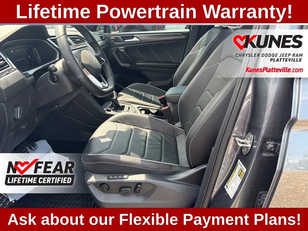 Used 2024 Volkswagen Tiguan SEL R-Line w/ MDO Package, Two-Row AWD/4WD image 15