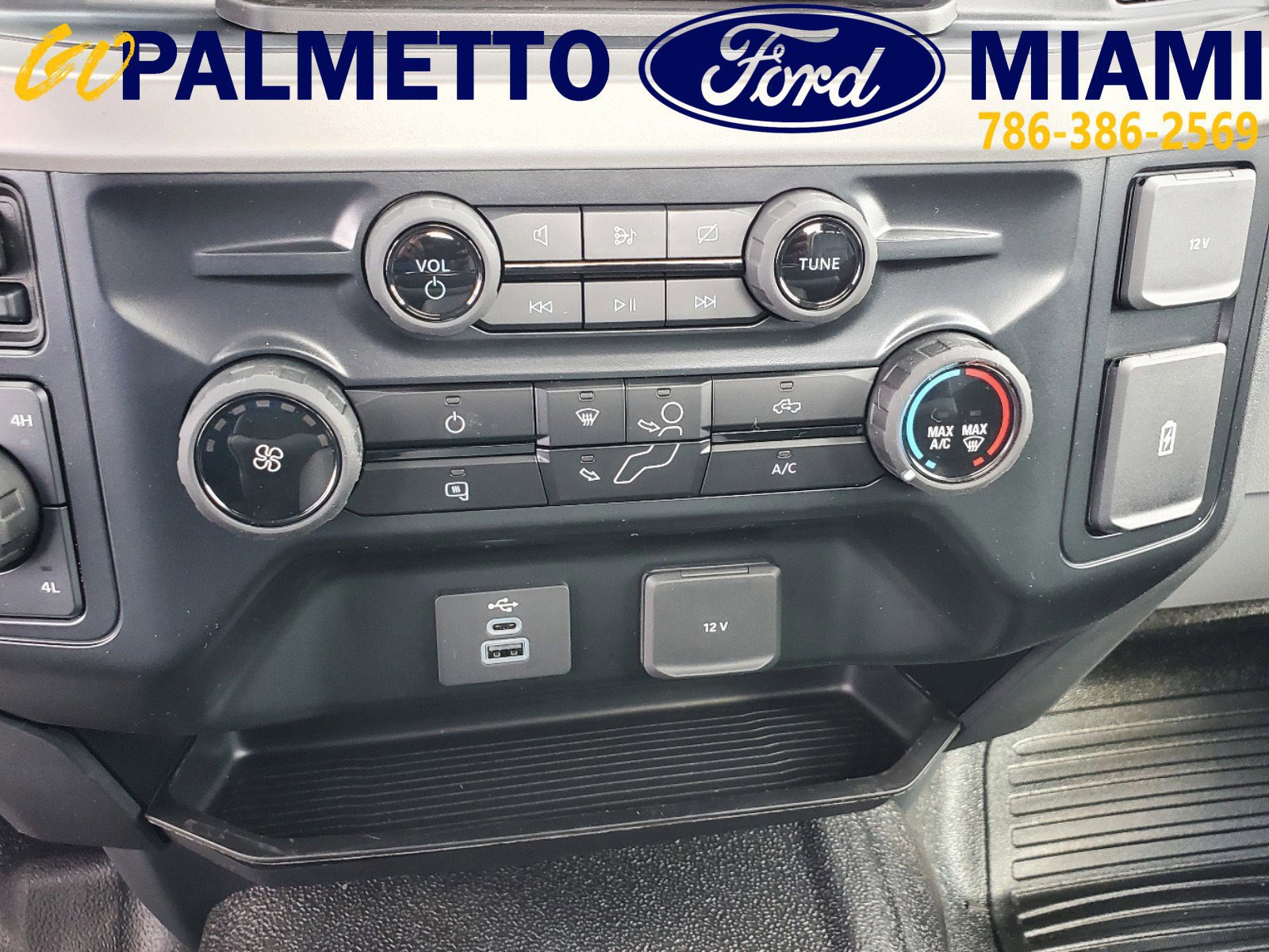 New 2024 Ford F450 XL w/ XL Chrome Package image 16