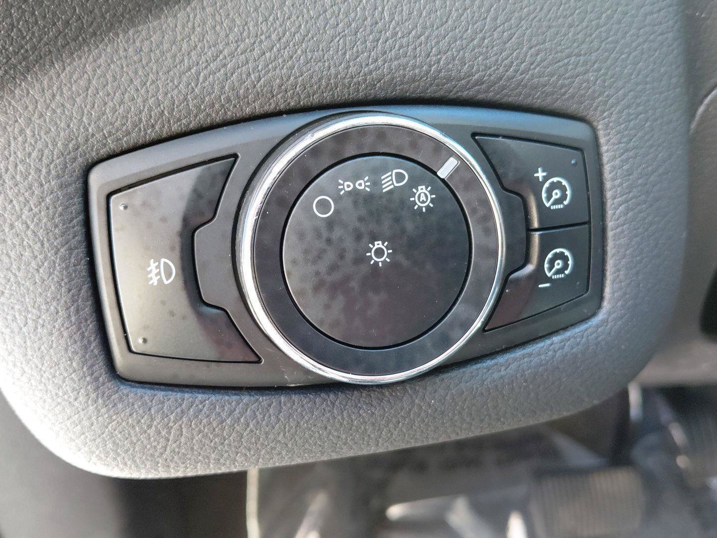 Used 2013 Ford Escape Titanium AWD/4WD image 27