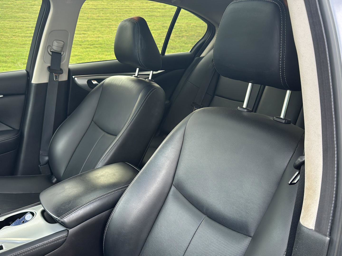 Used 2022 INFINITI Q50 Luxe w/ Cargo Package image 26