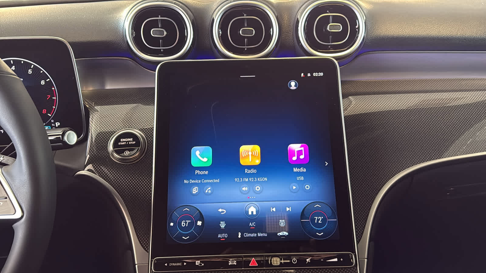 Used 2025 Mercedes-Benz GLC 300 4MATIC image 23