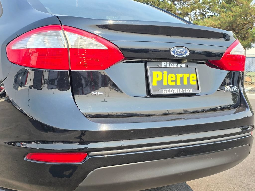 Used 2019 Ford Fiesta SE FWD image 8