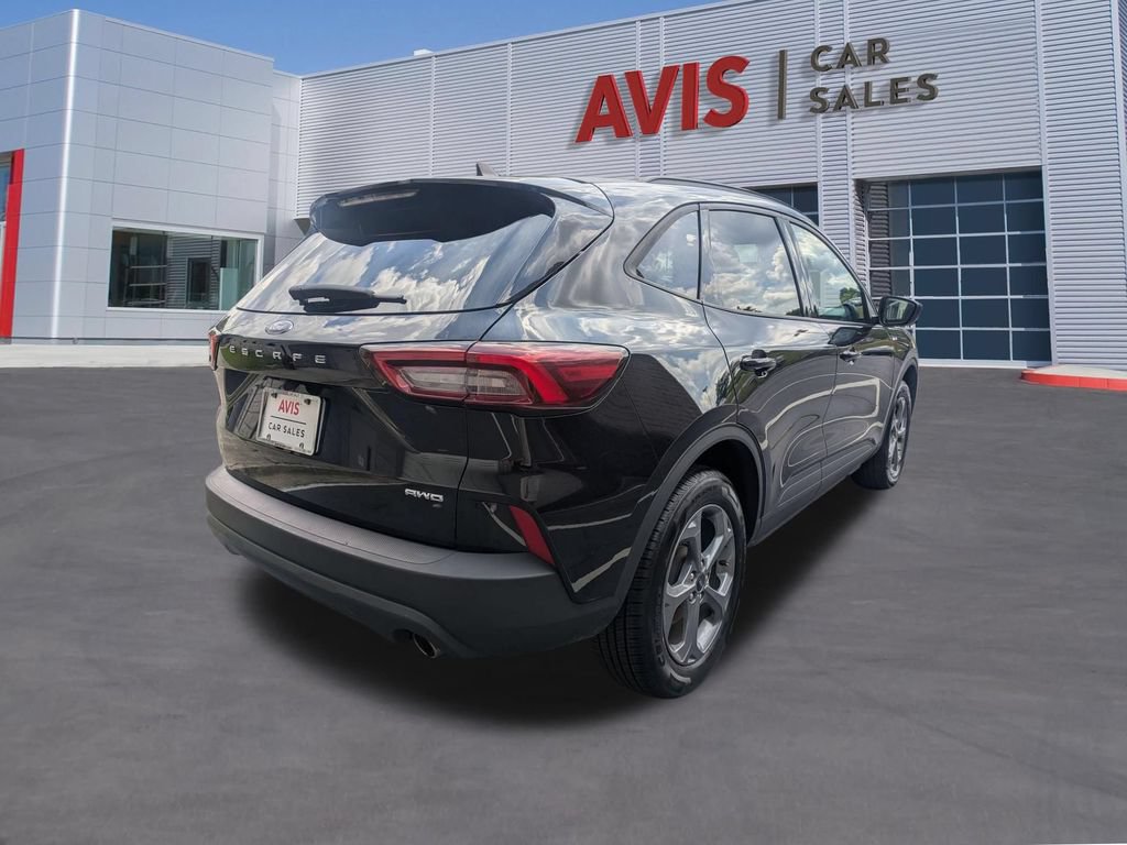 Used 2025 Ford Escape ST-Line AWD/4WD image 6