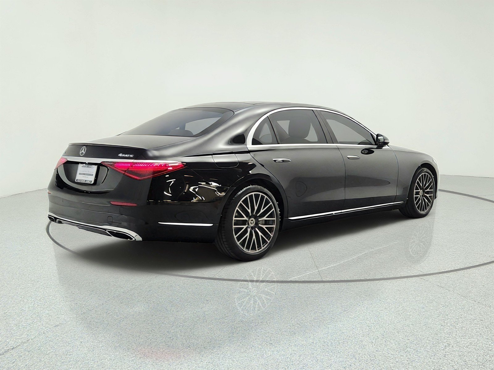 Certified 2023 Mercedes-Benz S 580 4MATIC Sedan image 5