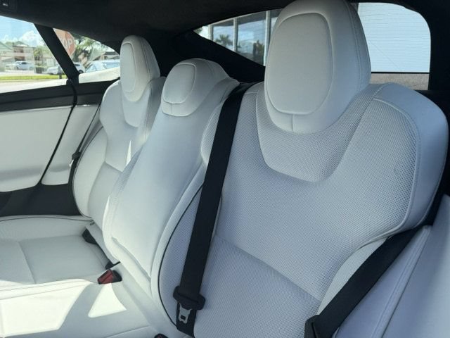 Used 2023 Tesla Model S Plaid AWD/4WD image 11