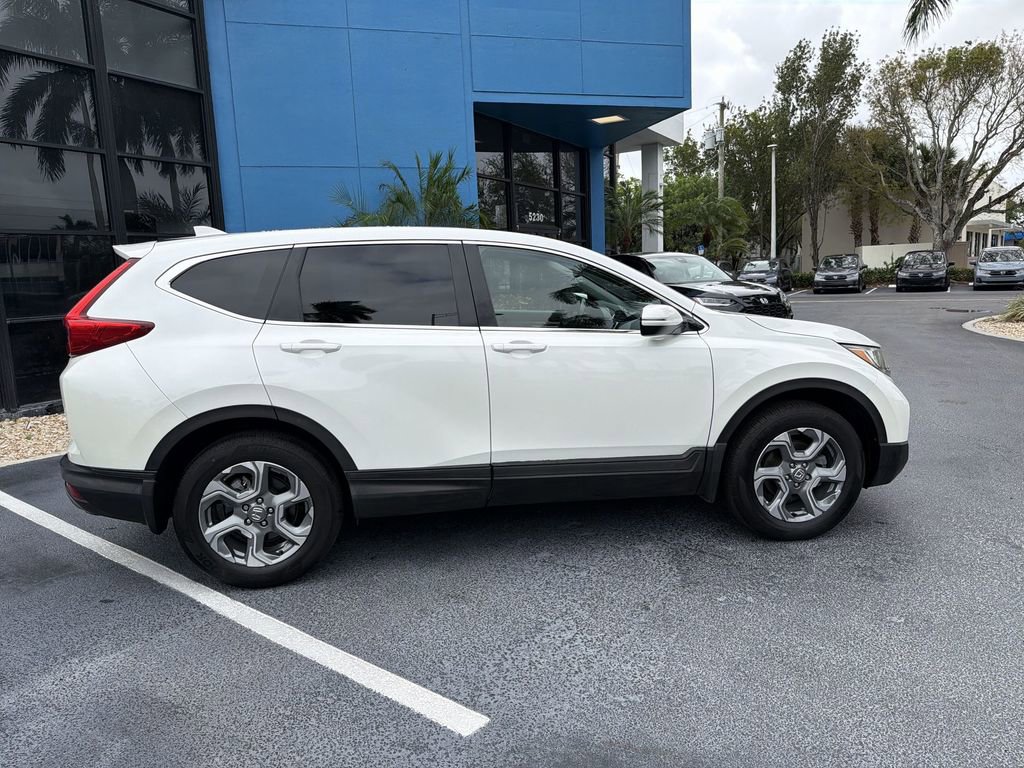 Used 2018 Honda CR-V Touring image 9