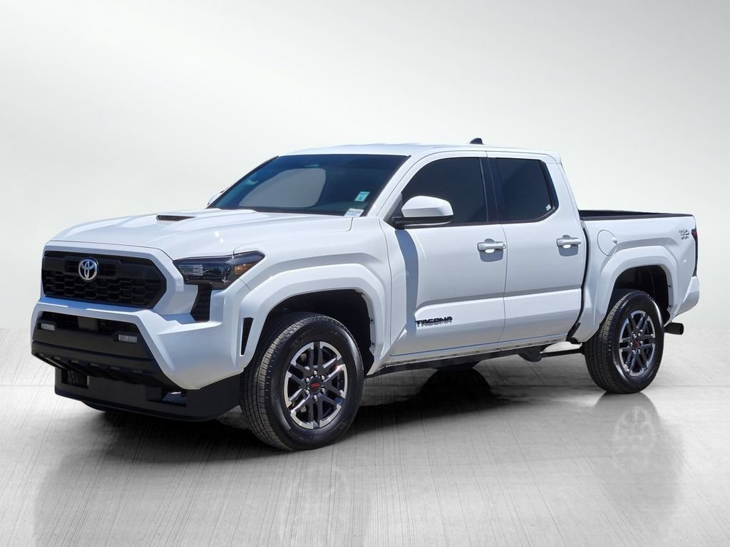 Used 2024 Toyota Tacoma TRD Sport AWD/4WD image 9