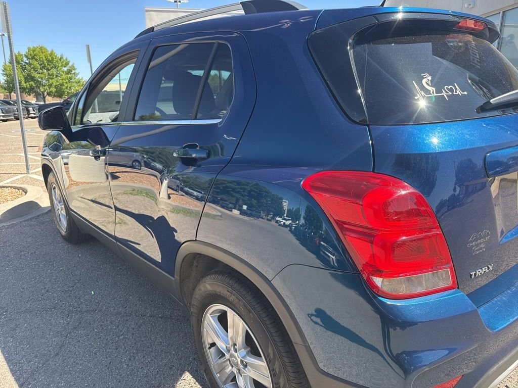 Used 2019 Chevrolet Trax LT FWD image 7
