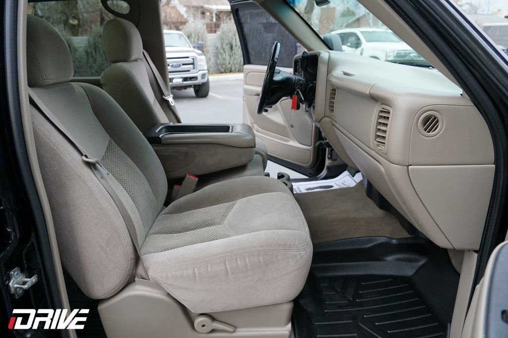 Used 2006 Chevrolet Silverado 2500 LT w/ Skid Plate Package image 39