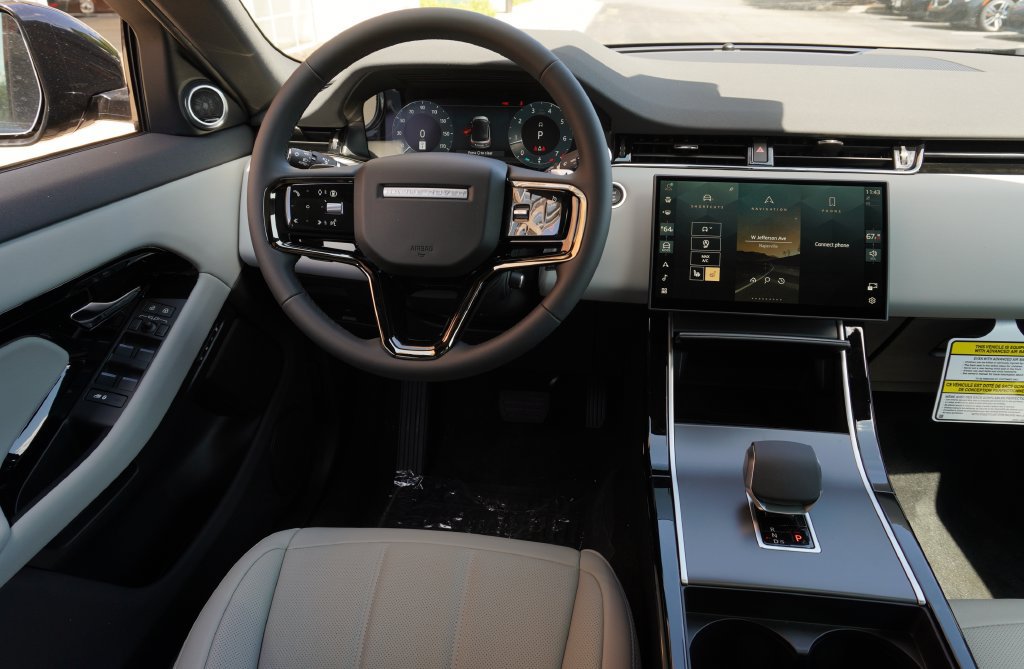 New 2026 Land Rover Range Rover Evoque S AWD/4WD image 15