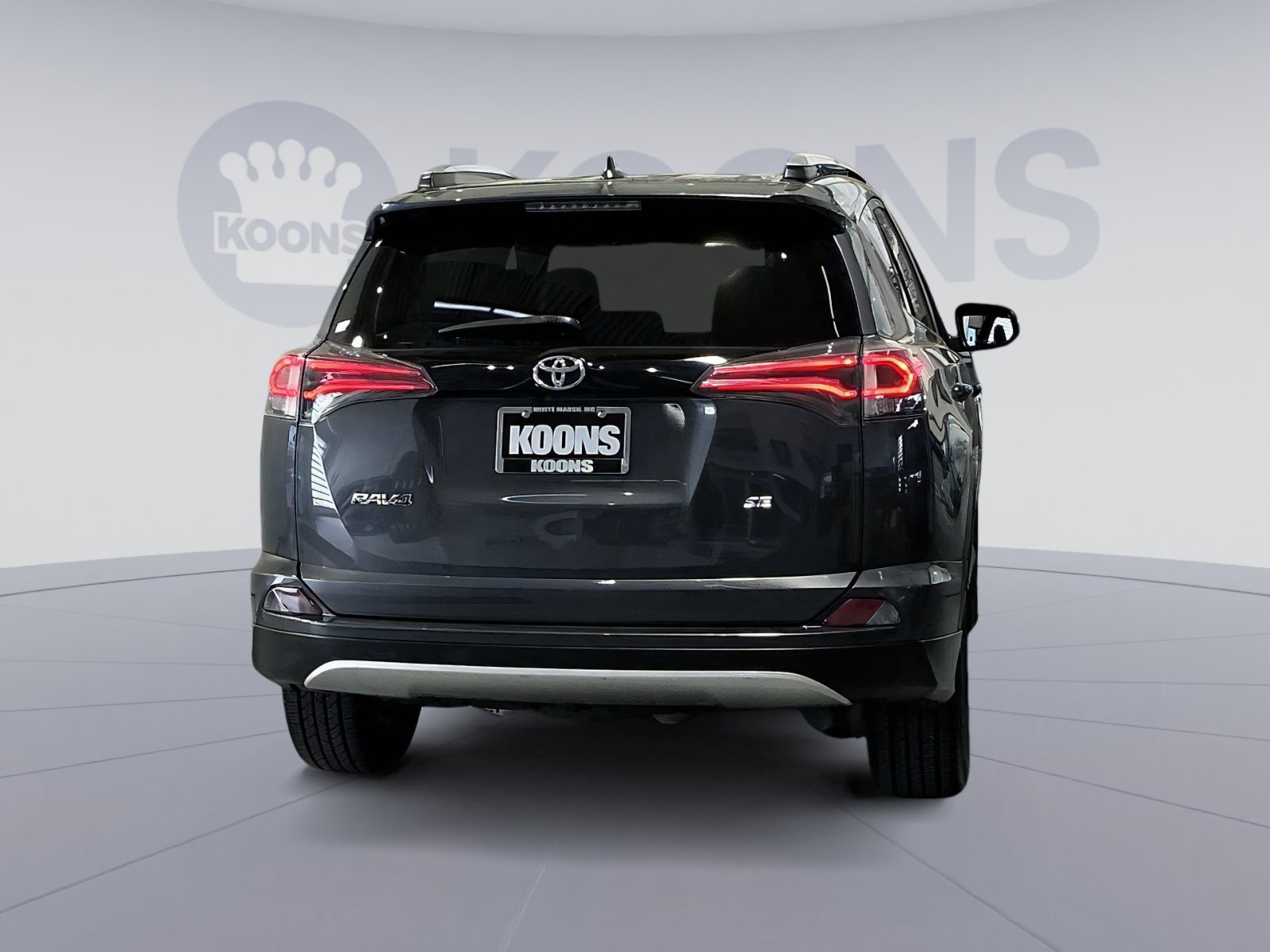 Used 2016 Toyota RAV4 SE image 15