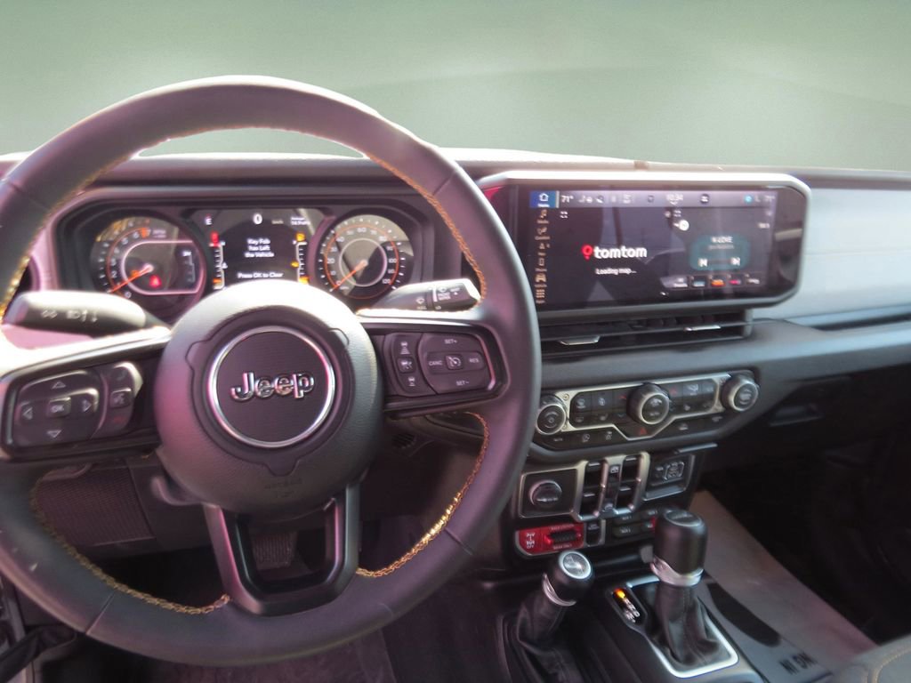 Used 2024 Jeep Gladiator Willys image 21