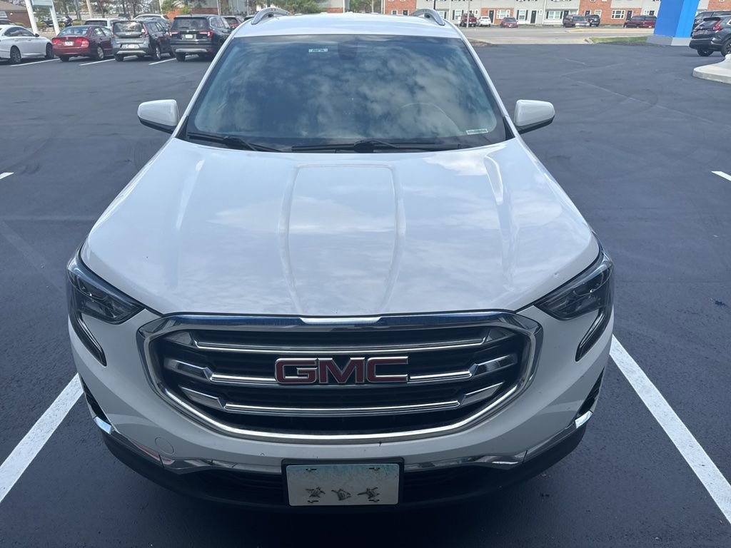 Used 2019 GMC Terrain SLT image 2