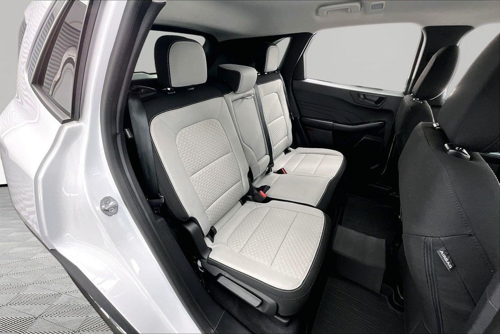 Certified 2023 Ford Escape Active w/ Cold Weather Package FWD image 27