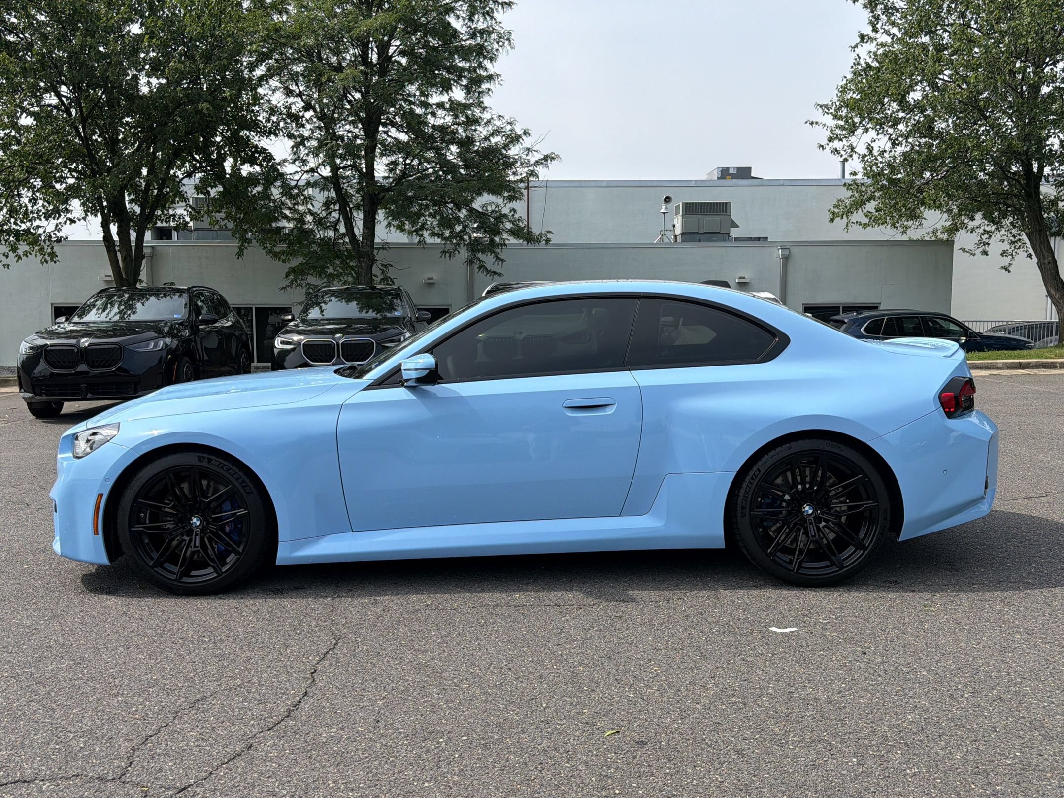 Used 2026 BMW M2 w/ Carbon Package RWD image 2