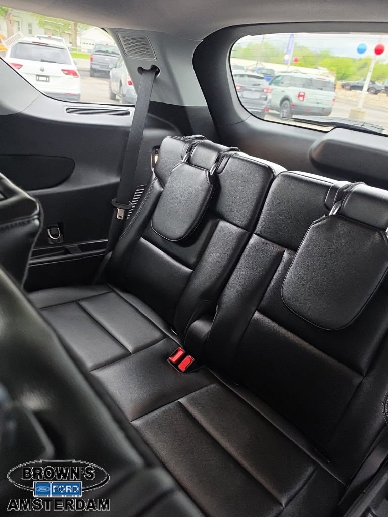 Used 2022 Ford Explorer Limited RWD image 8