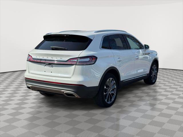 Used 2023 Lincoln Nautilus Reserve AWD/4WD image 7