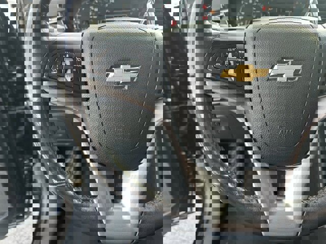 Used 2019 Chevrolet Trax LT w/ LT Convenience Package image 4