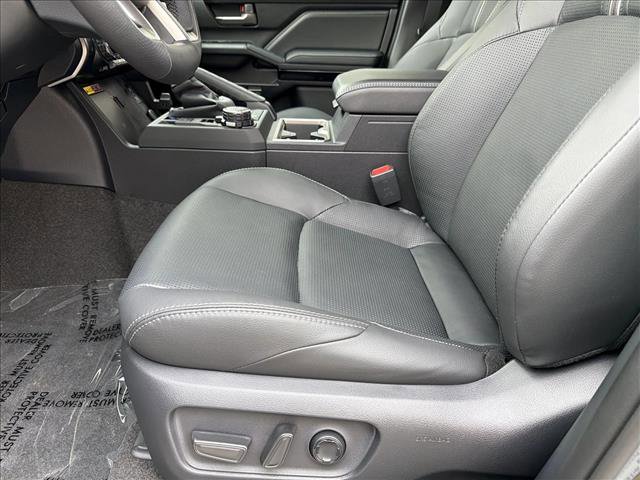 New 2026 Toyota 4Runner Limited AWD/4WD image 12