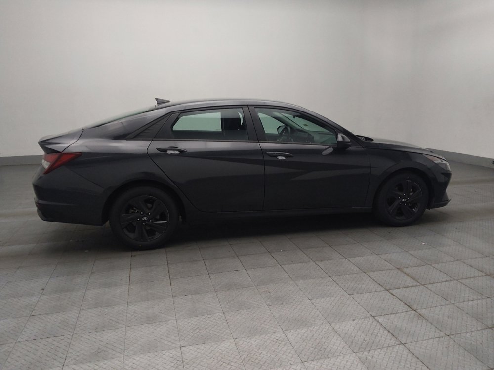 Used 2021 Hyundai Elantra SEL w/ Convenience Package FWD image 10