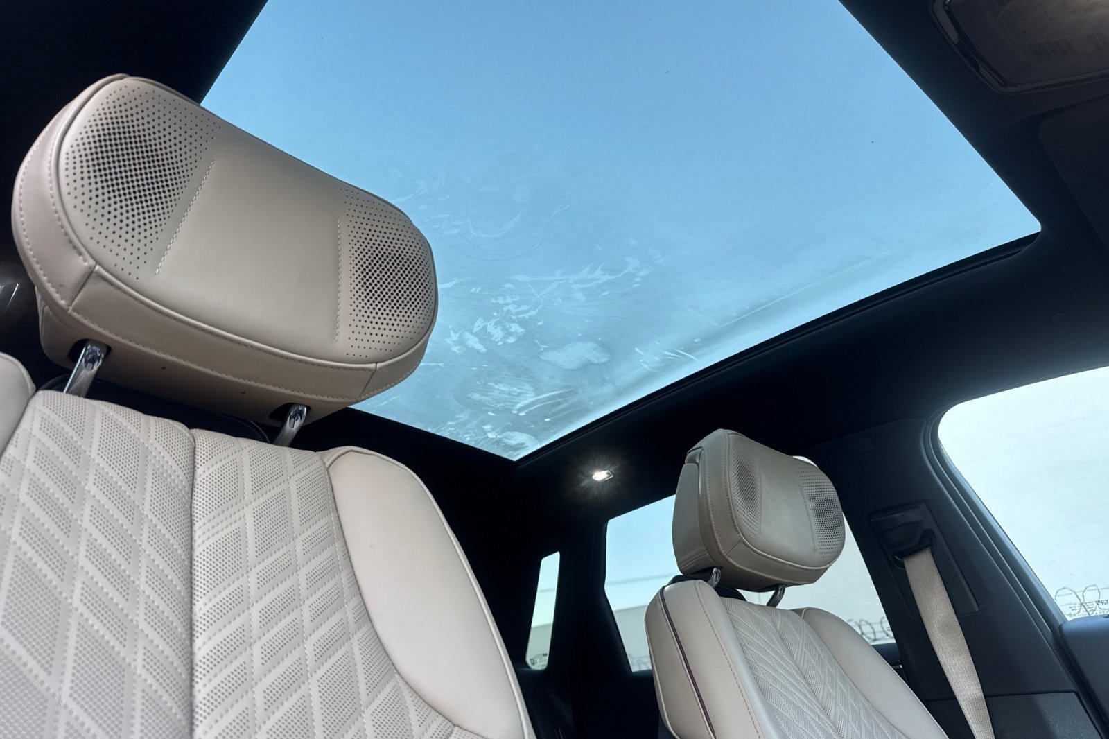 Certified 2025 Cadillac Lyriq Luxury w/ Nappa Leather Package image 19