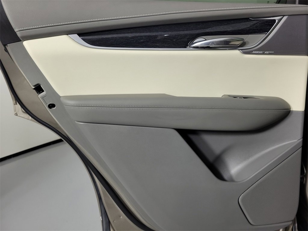 Certified 2023 Cadillac XT6 Premium Luxury w/ Technology Package image 14