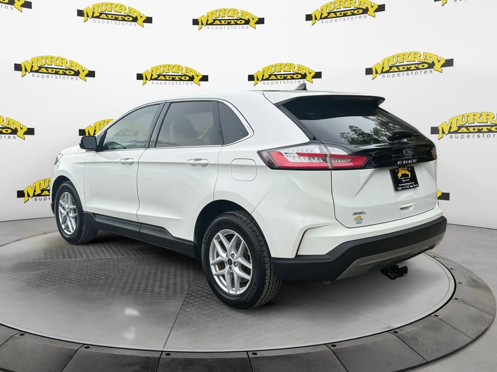 Used 2022 Ford Edge SEL w/ Convenience Package AWD/4WD image 3