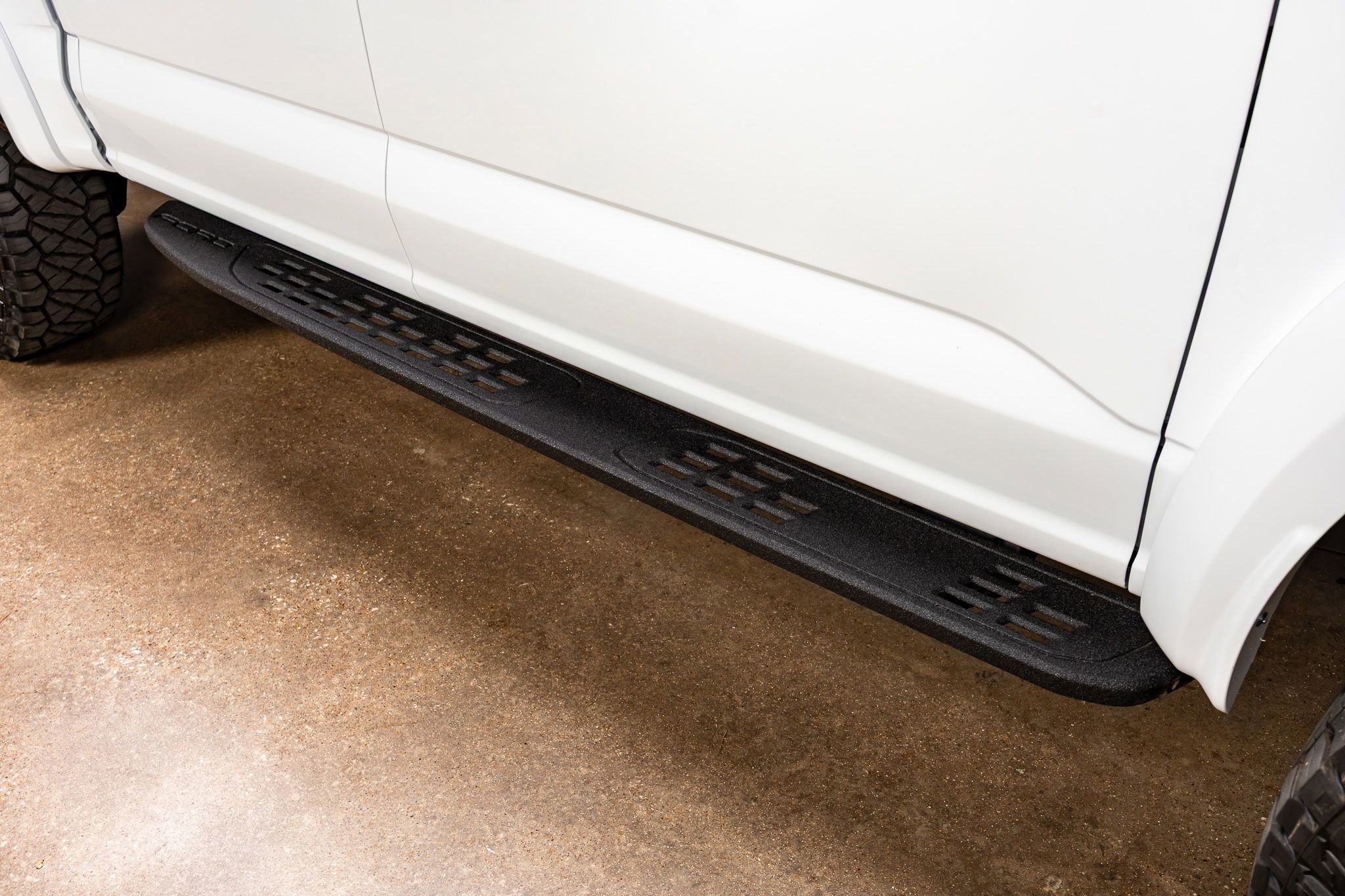 Used 2025 Ford F150 Raptor w/ Equipment Group 803A Raptor R image 13