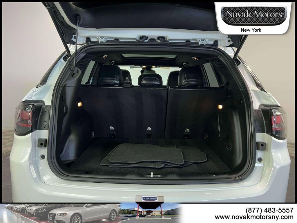 Used 2023 Jeep Compass Limited w/ Elite Group image 12