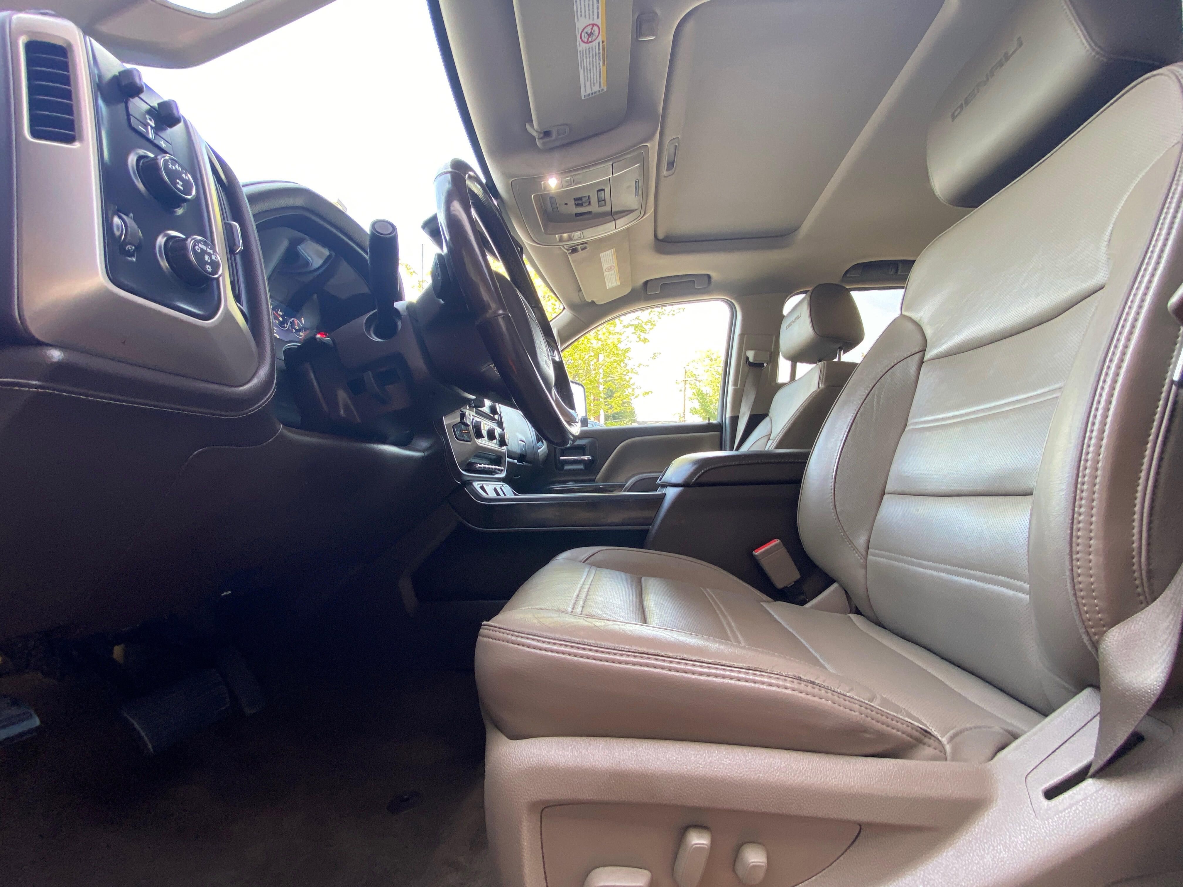 Used 2016 GMC Sierra 3500 Denali w/ Duramax Plus Package image 26