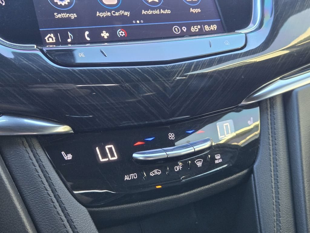 Certified 2022 Cadillac XT6 Premium Luxury AWD/4WD image 11