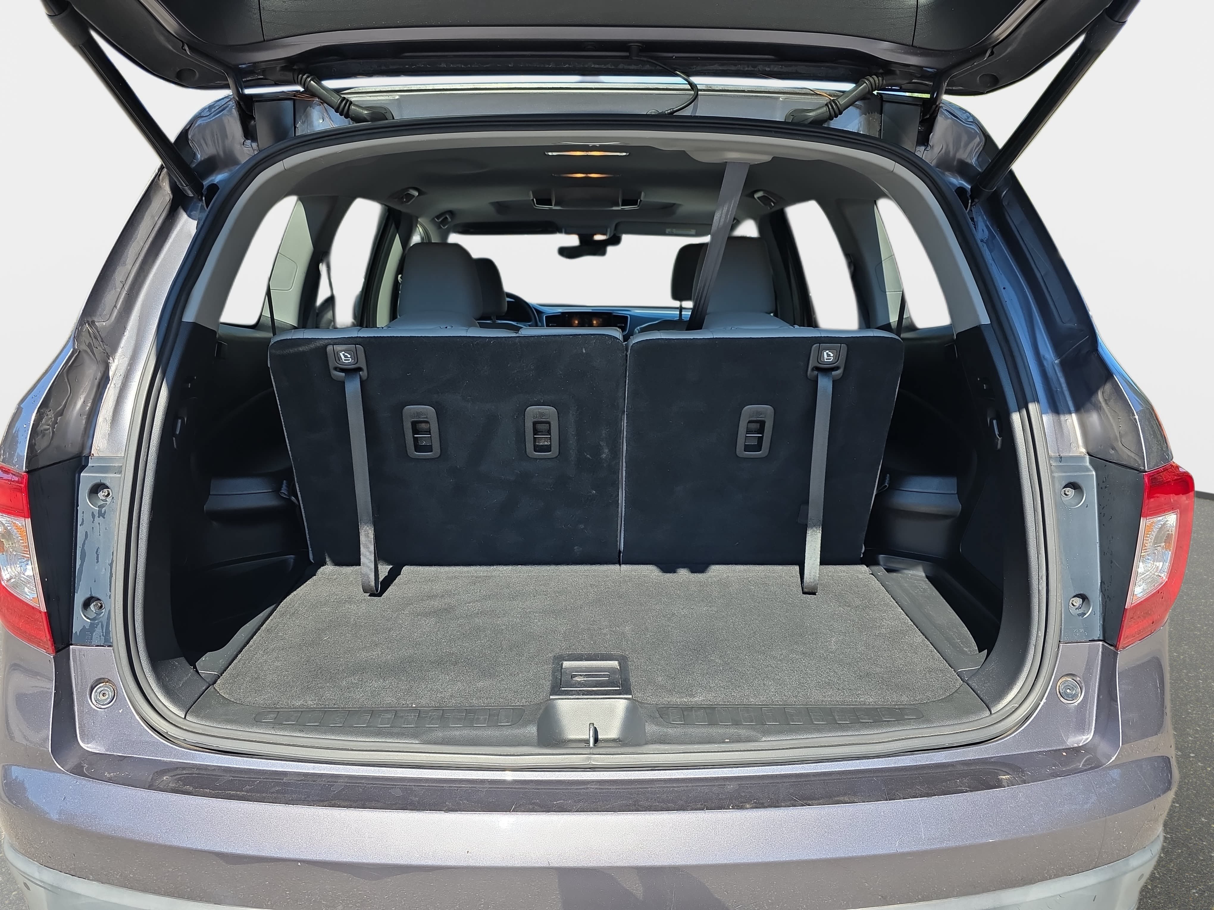 Used 2019 Honda Pilot Touring image 10