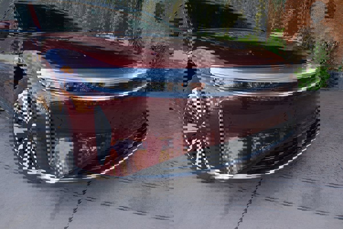 Used 2024 Lucid Air Touring image 6