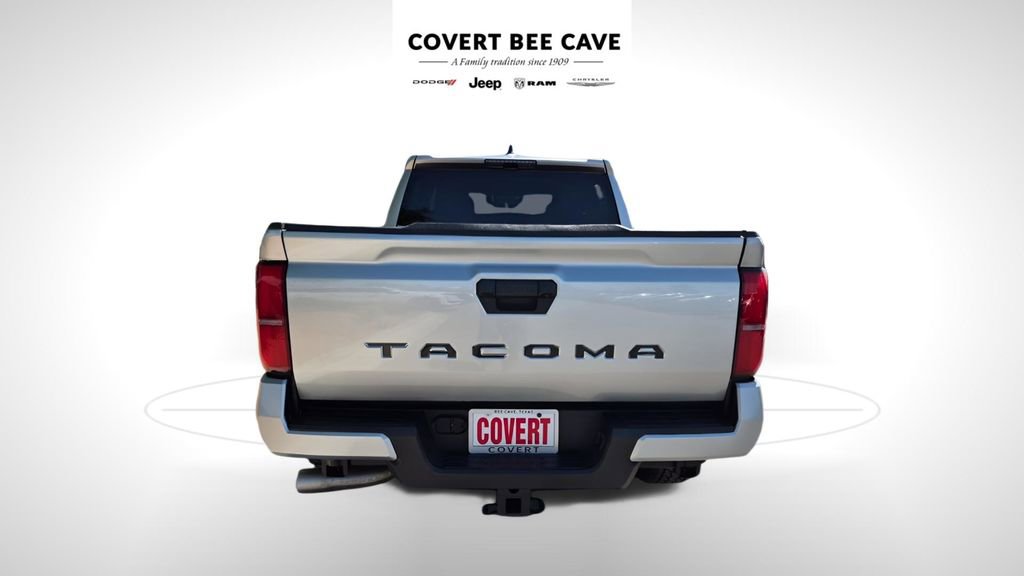 Used 2024 Toyota Tacoma TRD Sport image 9