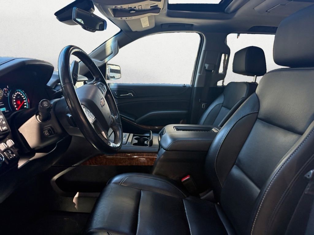 Used 2019 Chevrolet Suburban Premier image 12