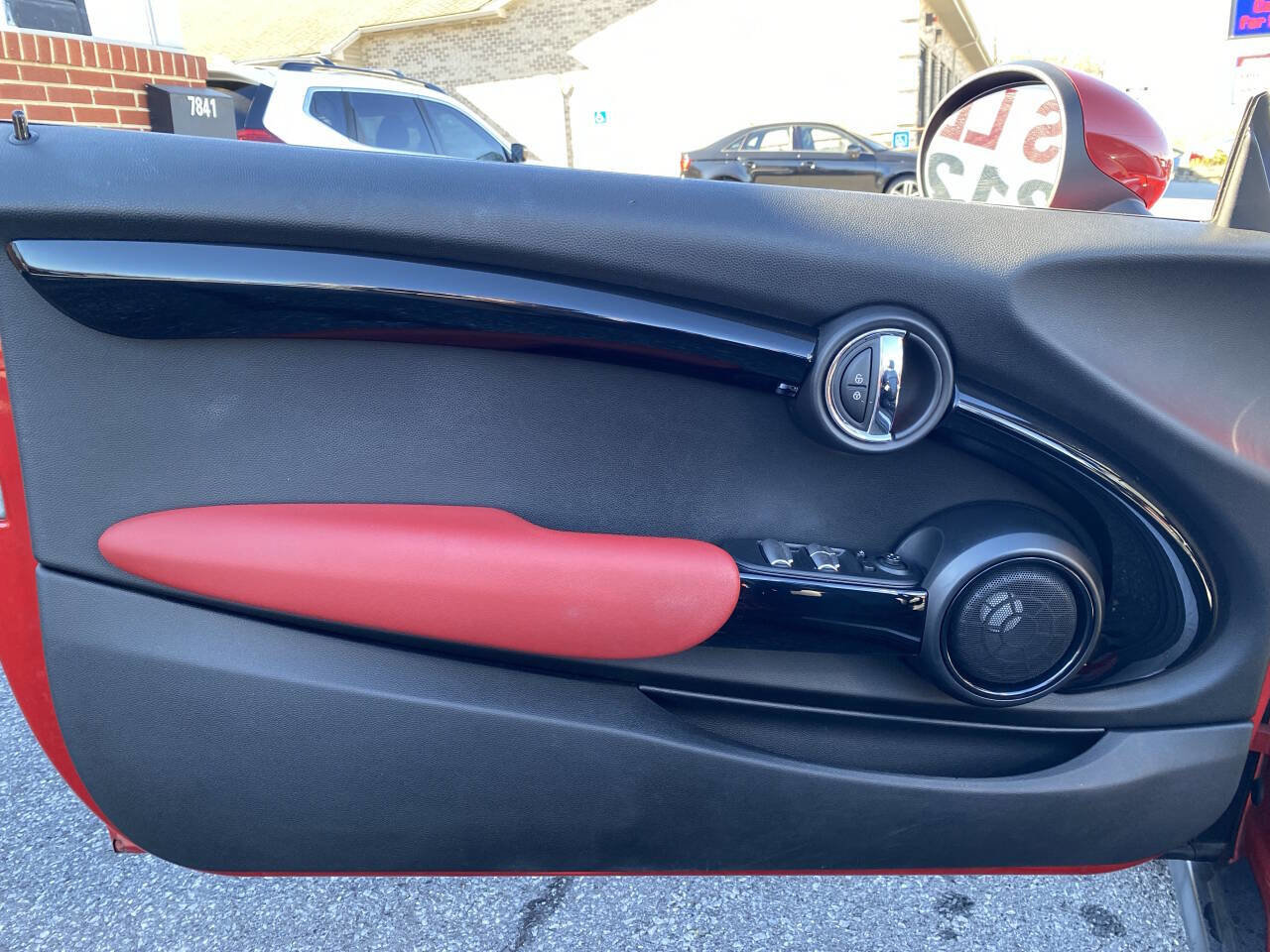 Used 2016 MINI Cooper S image 18