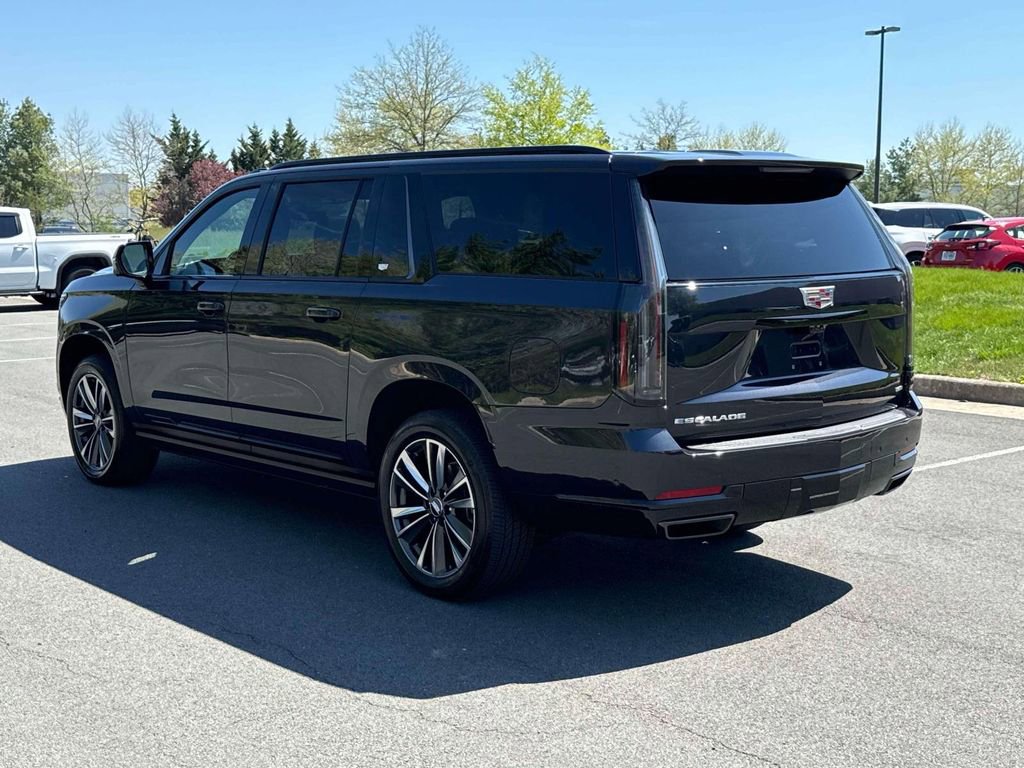 Used 2025 Cadillac Escalade ESV Sport w/ LPO, Floor Liner Package image 23