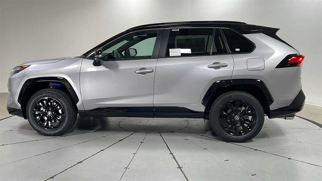 New 2025 Toyota RAV4 XSE image 8
