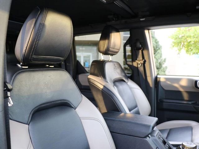 Used 2024 Ford Bronco Wildtrak image 16