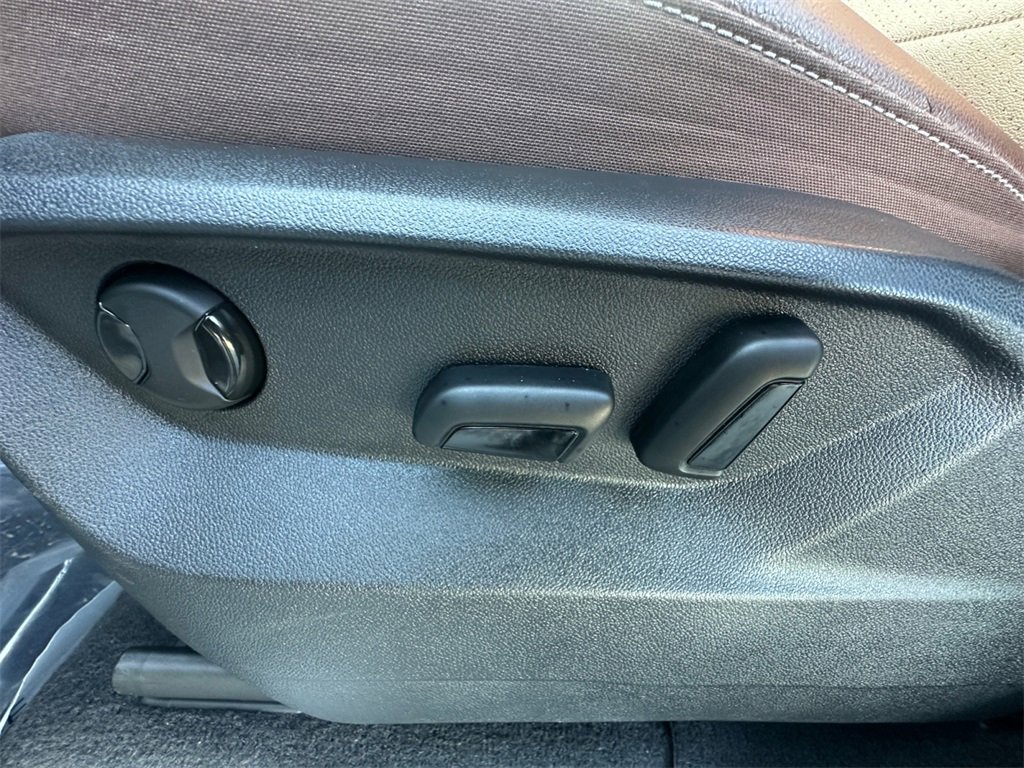 Used 2022 Volkswagen Atlas SE w/ Panoramic Sunroof Package image 10