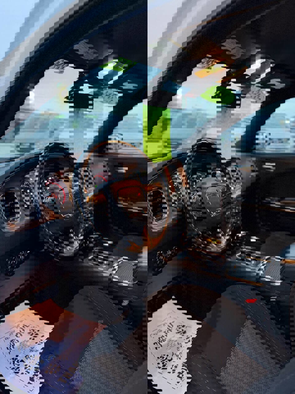 Used 2023 Dodge Charger SXT image 10