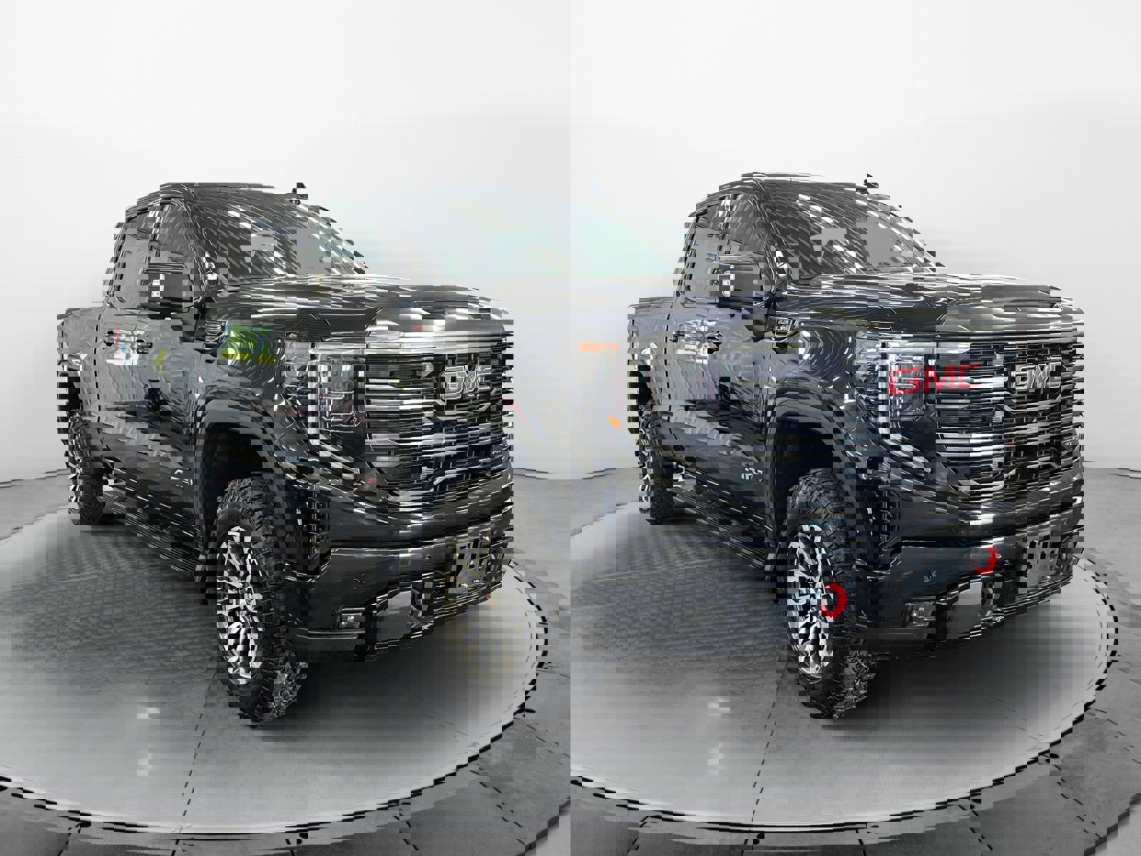 Used 2023 GMC Sierra 1500 AT4 w/ AT4 Preferred Package image 4